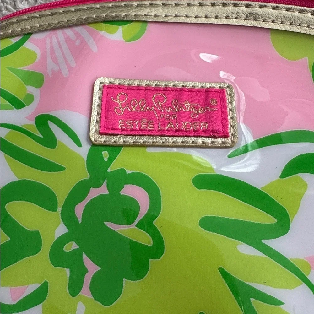 Lilly Pulitzer (Estes Lauder) floral shiny plastic zipper close makeup bag. New.